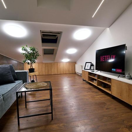Last Floor Two Level Apartment With Fantastic View 里加 外观 照片